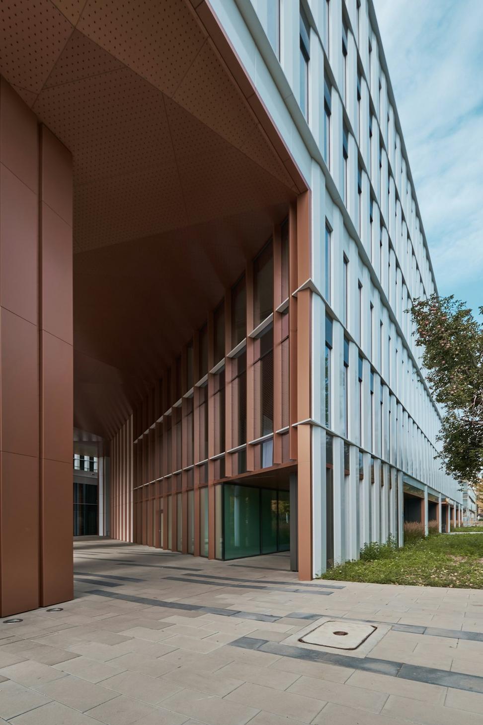 Sustainable building consultation